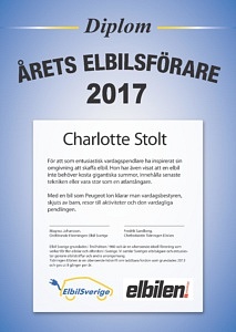 Charlotte Stolt, stolt vinnare av kategorin Årets Elbilsförare 2017