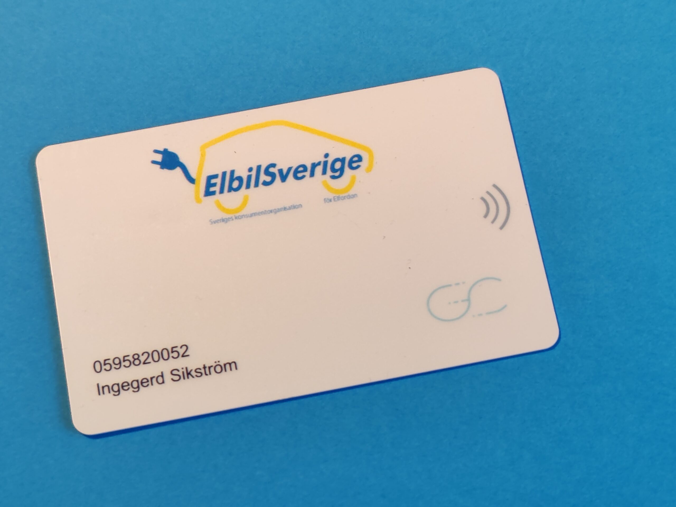 Idag gick startskottet för Sveriges första e-Roaming nätverk för betalning av laddning!