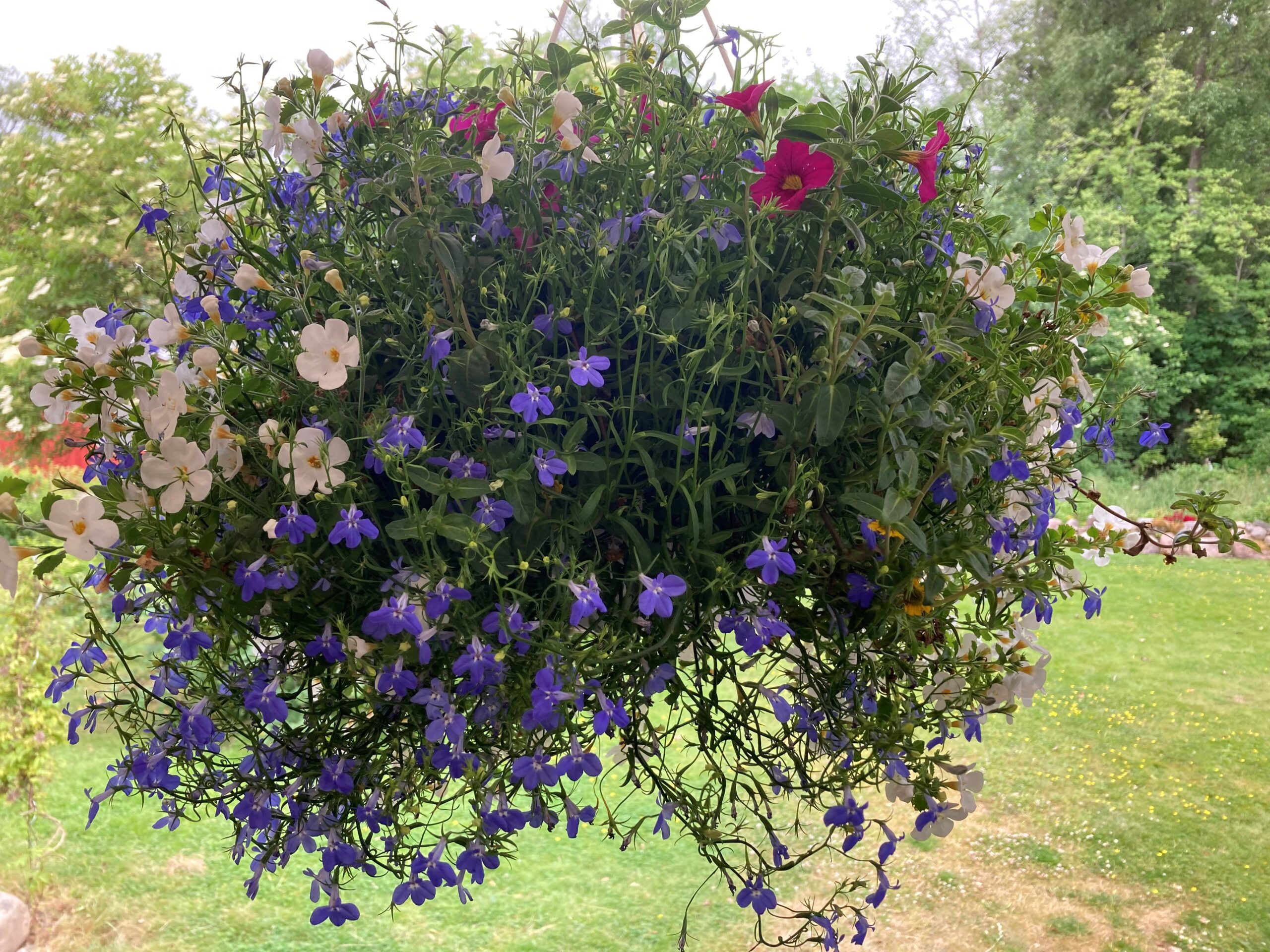 ELBIL SVERIGE önskar alla en riktigt Glad Midsommar !